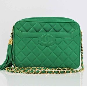 CHANEL GREEN QUILTED LAMBSKIN POCKET CAMERA BAG MEDIUM